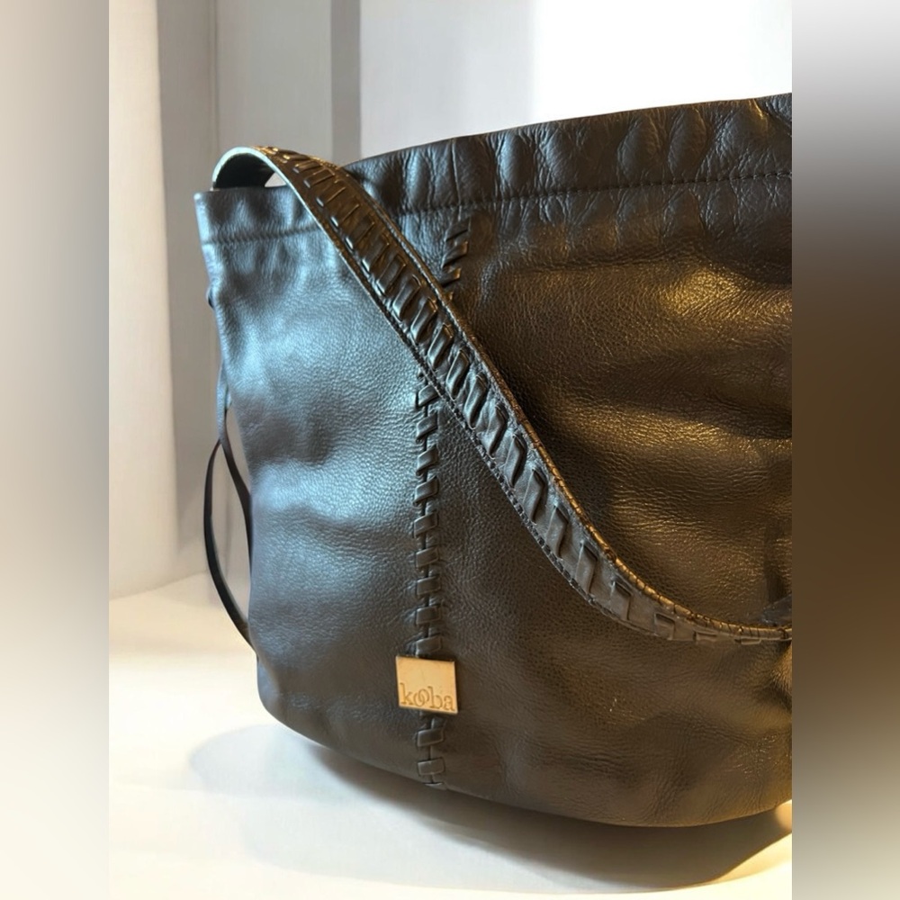 Kooba Whipstitched Leather Bucket Shoulder Bag 13”x11”x5” Black Satchel R-$378 - Picture 4 of 8